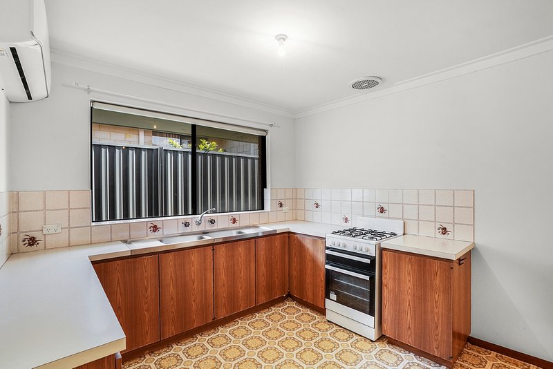 Photo - 70 George Street, Stirling WA 6021 - Image 12