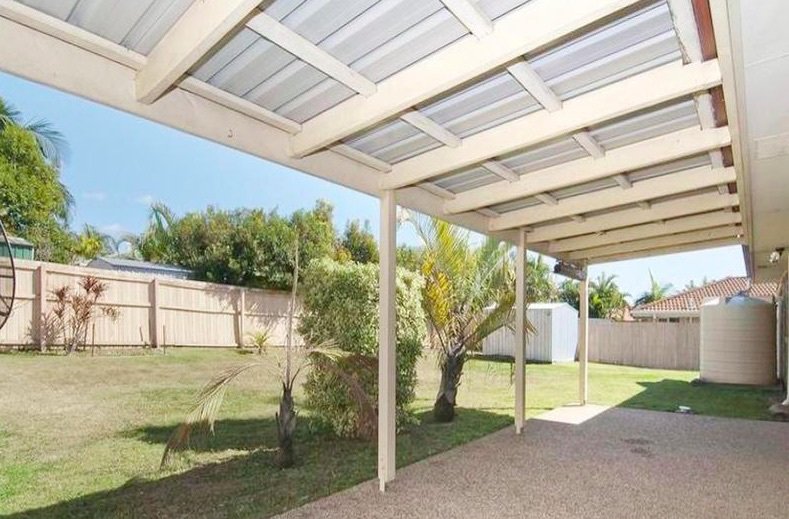 Photo - 70 Glenfield St , Parkinson QLD 4115 - Image 2