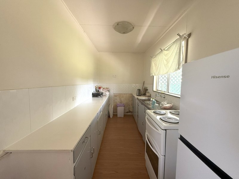 Photo - 70 Greens Road, Greenwell Point NSW 2540 - Image 3