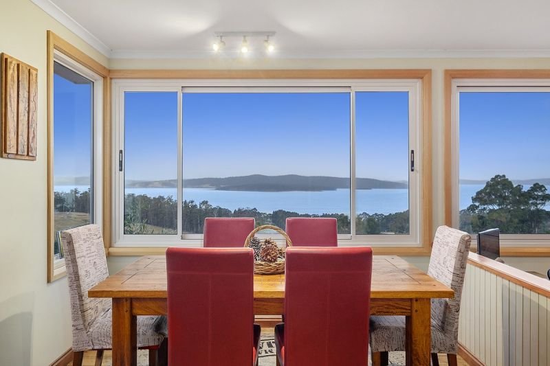 Photo - 70 Gumpits Road, Birchs Bay TAS 7162 - Image 3