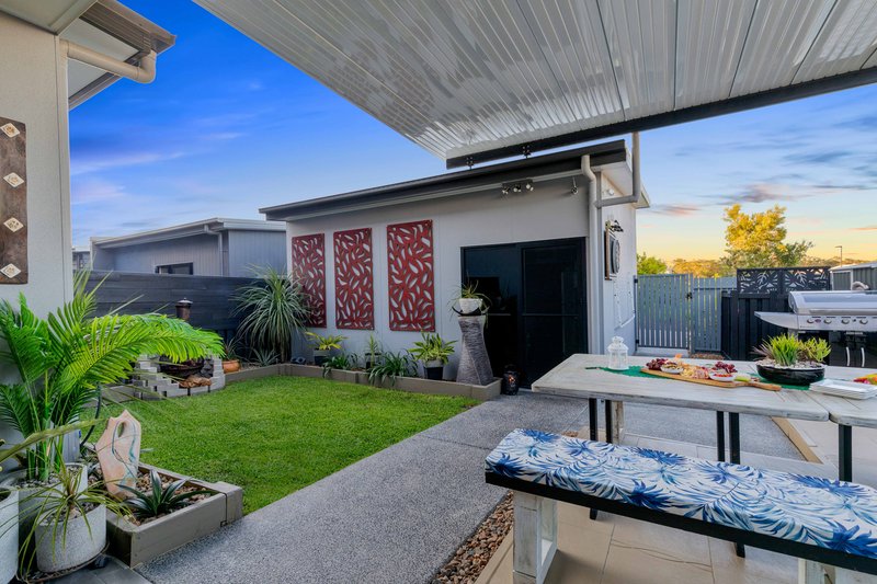 Photo - 70 Harmony Boulevard, Palmview QLD 4553 - Image 5