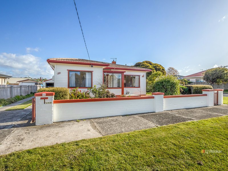 70 Hiller Street, Devonport TAS 7310