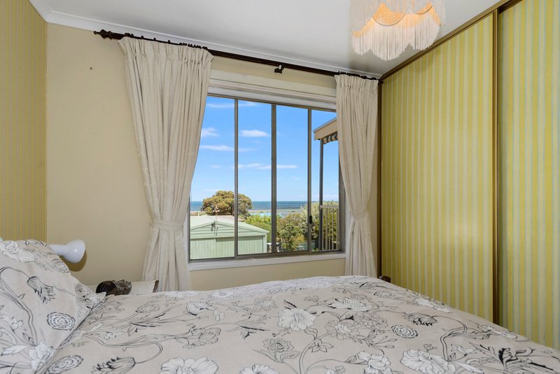 Photo - 70 Hosking Road, Tiddy Widdy Beach SA 5571 - Image 10