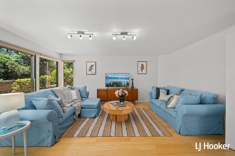 Photo - 70 Jaeger Circuit, Bruce ACT 2617 - Image 7