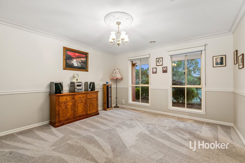 Photo - 70 Jamieson Way, Point Cook VIC 3030 - Image 4