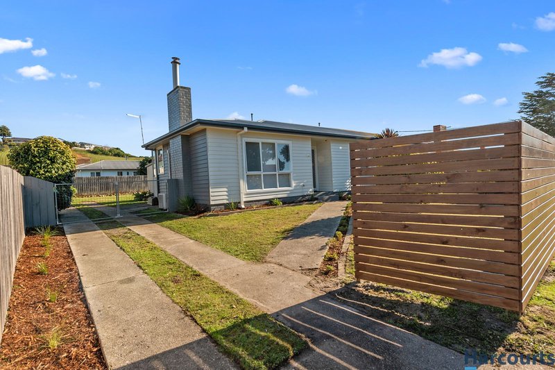 Photo - 70 Josephine Street, West Ulverstone TAS 7315 - Image 8