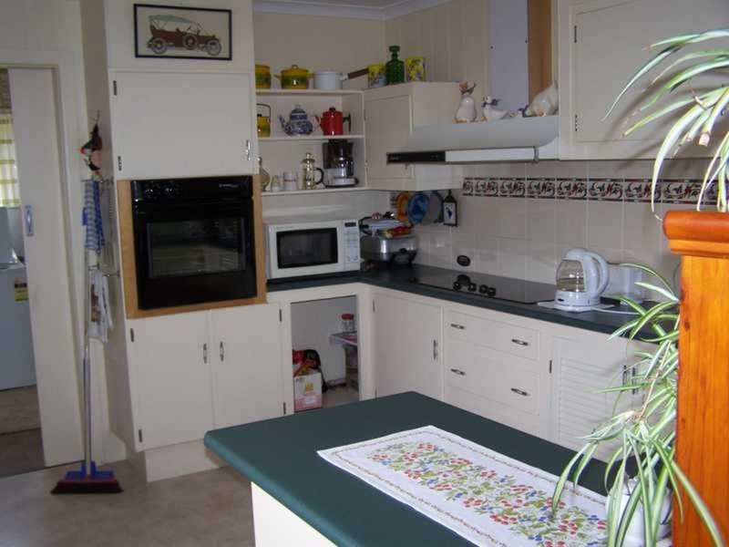 Photo - 70 King Street, Tumbarumba NSW 2653 - Image 7