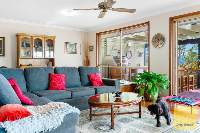 Photo - 70 Kingsview Drive, Umina Beach NSW 2257 - Image 6