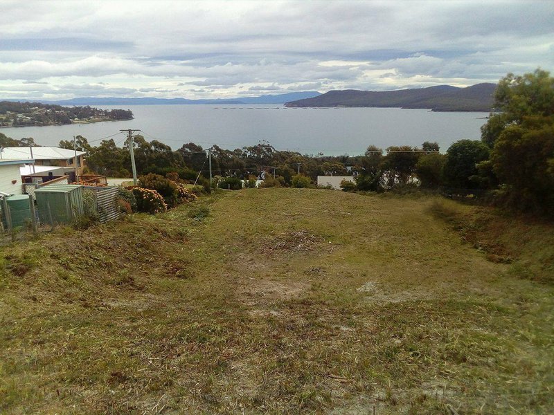 70 Lagoon Road, White Beach TAS 7184