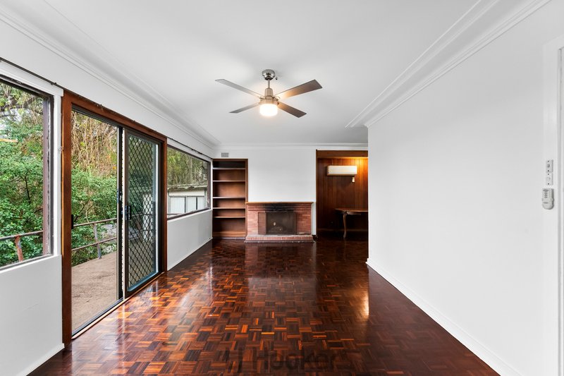 Photo - 70 Lake View Road, Kilaben Bay NSW 2283 - Image 4