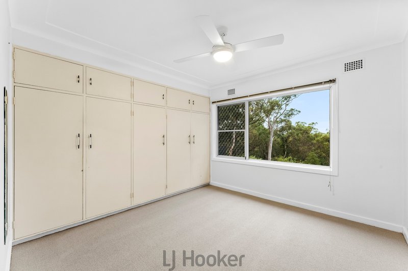 Photo - 70 Lake View Road, Kilaben Bay NSW 2283 - Image 8