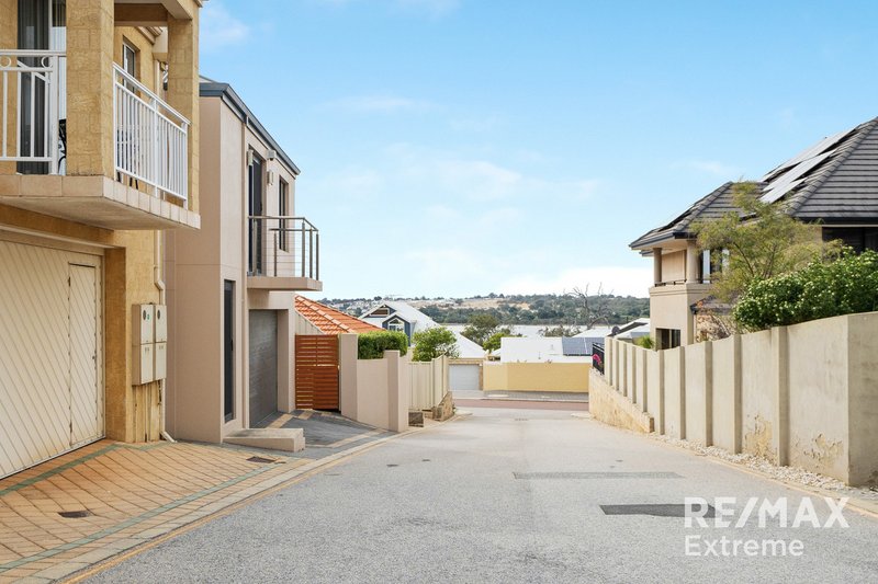 Photo - 70 Lakeside Drive, Joondalup WA 6027 - Image 27