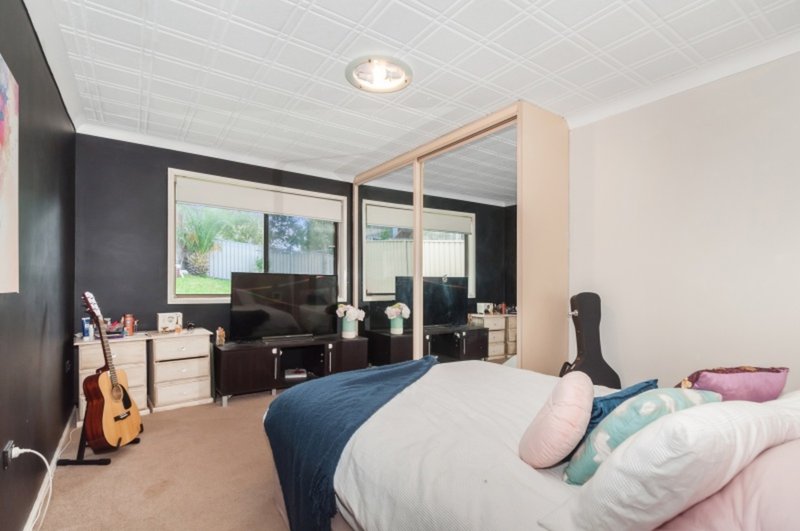 Photo - 70 Landy Drive, Mount Warrigal NSW 2528 - Image 4