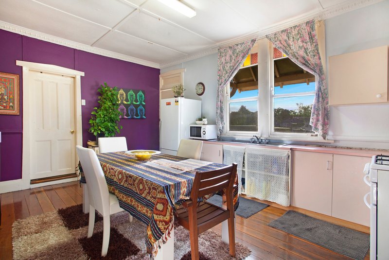 Photo - 70 Lee Street, Maitland NSW 2320 - Image 5