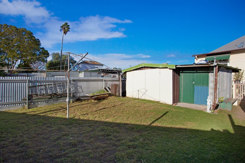 Photo - 70 Lee Street, Maitland NSW 2320 - Image 7