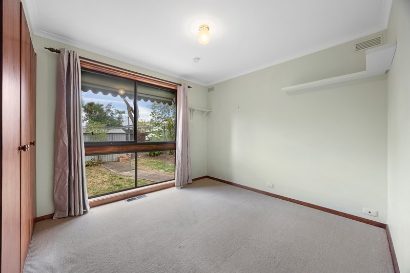 Photo - 70 Longley Street, Alfredton VIC 3350 - Image 15