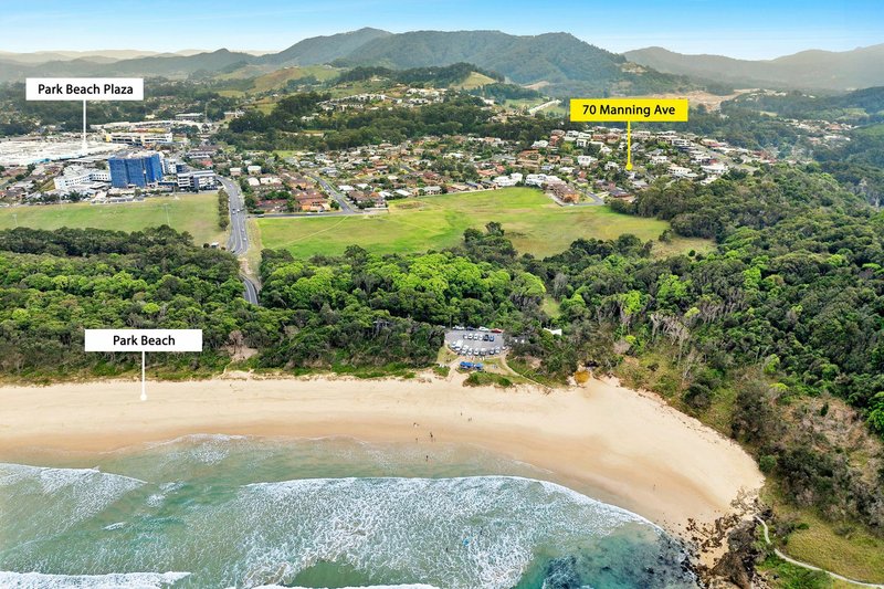 Photo - 70 Manning Ave , Coffs Harbour NSW 2450 - Image 2