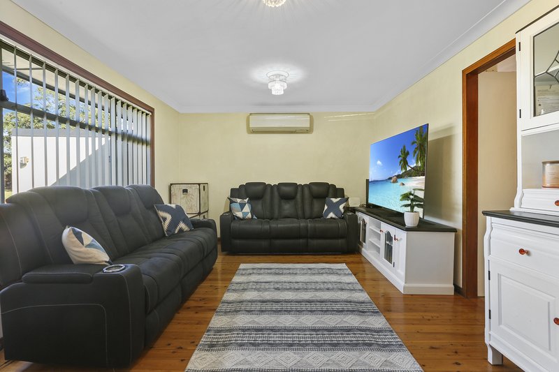 Photo - 70 Maple Street, Albion Park Rail NSW 2527 - Image 2