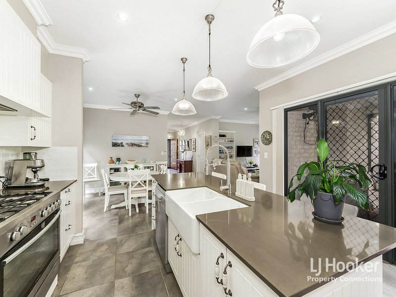 Photo - 70 Marmoset Circuit, Dakabin QLD 4503 - Image 5