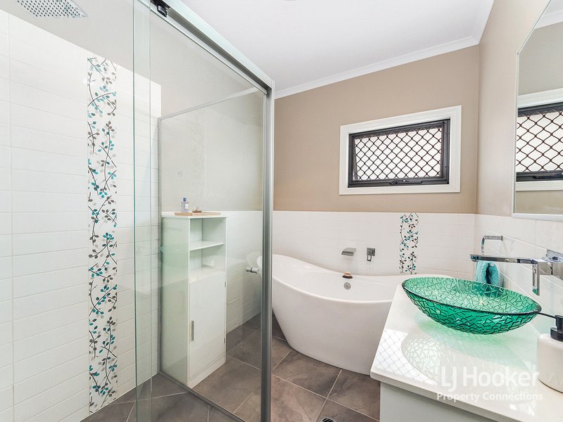 Photo - 70 Marmoset Circuit, Dakabin QLD 4503 - Image 11