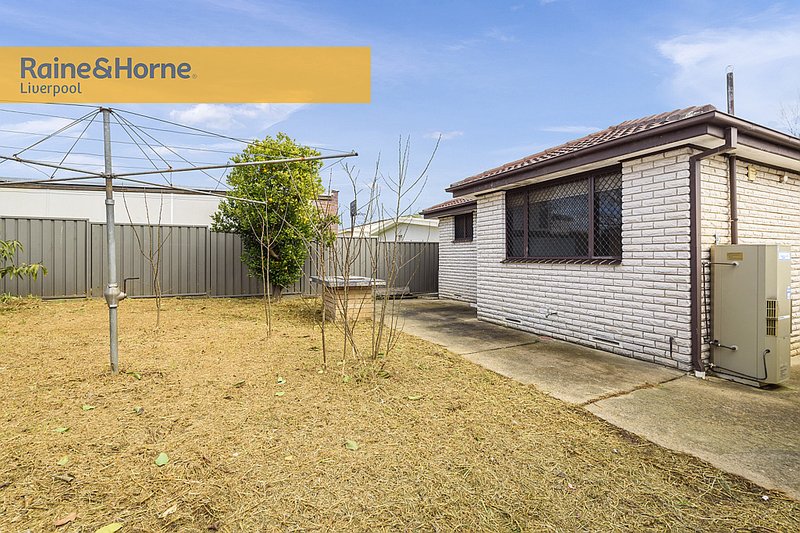 Photo - 70 Medley Avenue, Liverpool NSW 2170 - Image 11