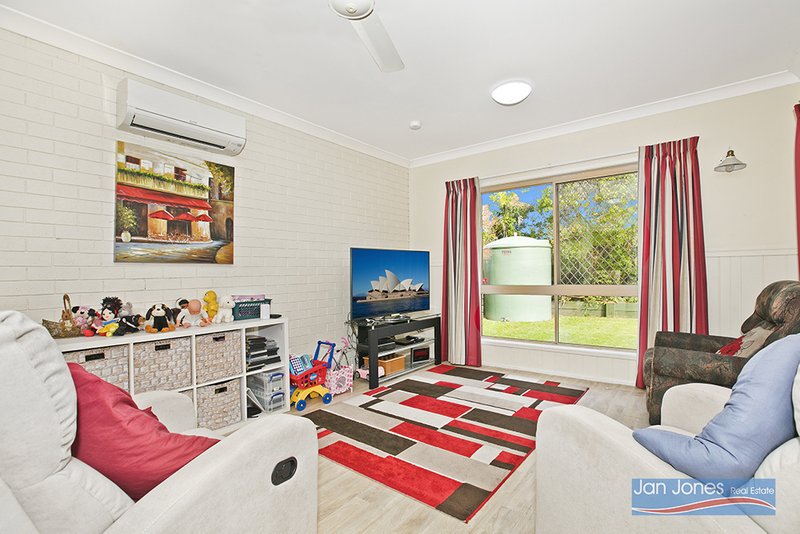 Photo - 70 Morris Road, Rothwell QLD 4022 - Image 7