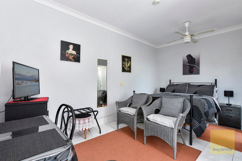 Photo - 70 Neptune Street, Umina Beach NSW 2257 - Image 11