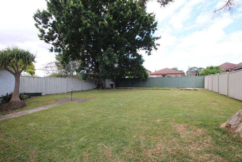 Photo - 70 Oliver Street, Bexley North NSW 2207 - Image 6
