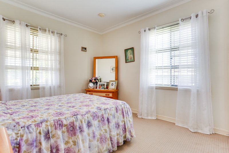 Photo - 70 Poinsettia Street, Inala QLD 4077 - Image 8