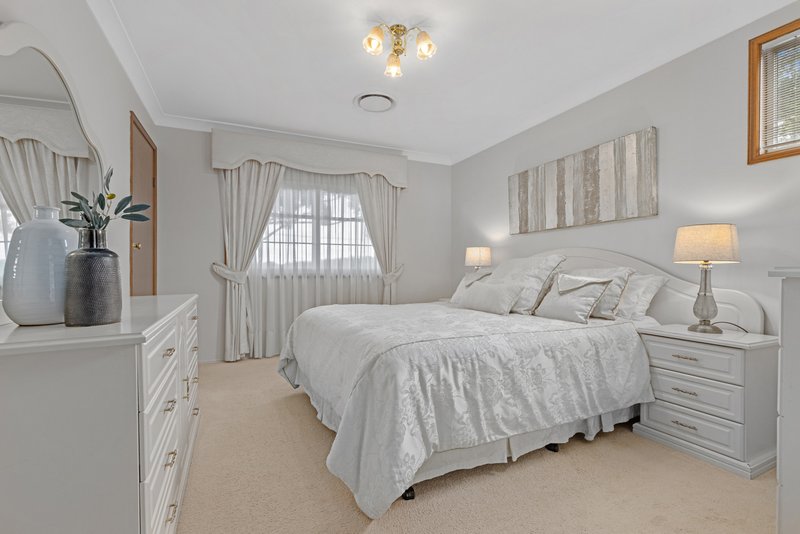 Photo - 70 Rainbow Parade, Peakhurst Heights NSW 2210 - Image 7