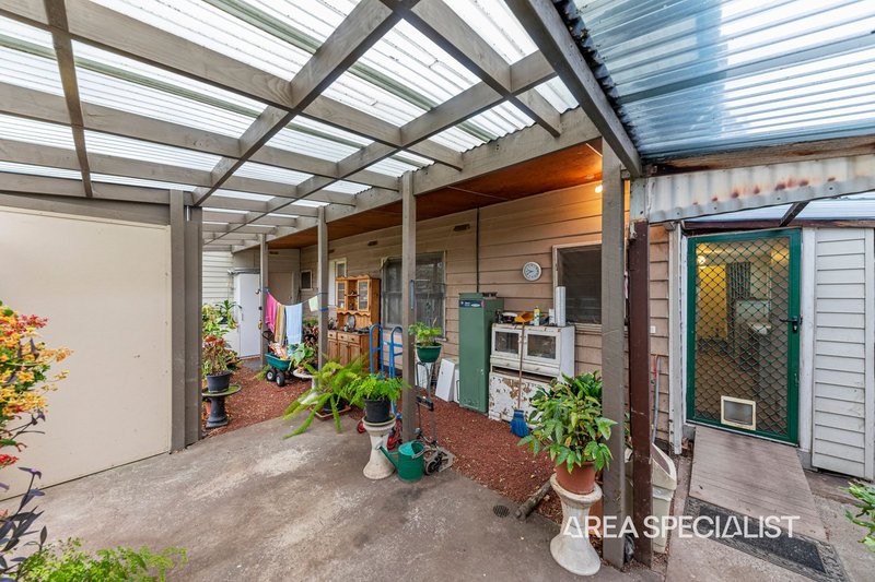 Photo - 70 Scotsburn Avenue, Clayton VIC 3168 - Image 10