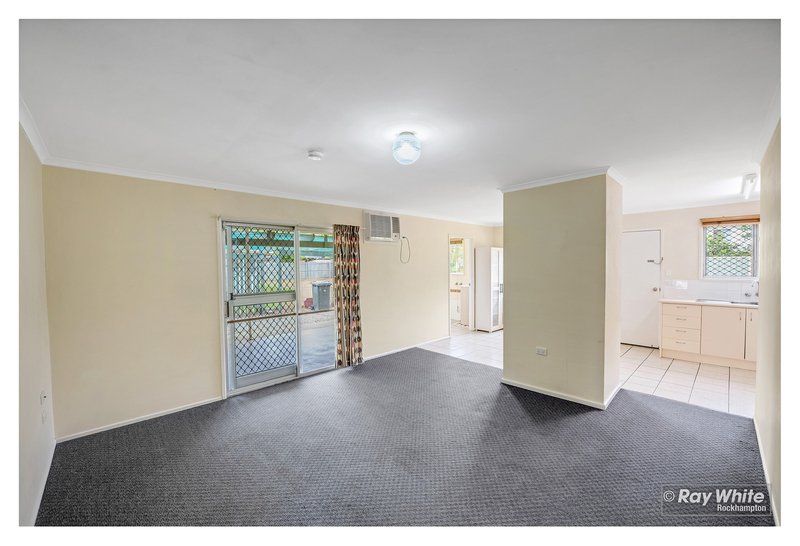 Photo - 70 Sheehy Street, Park Avenue QLD 4701 - Image 7