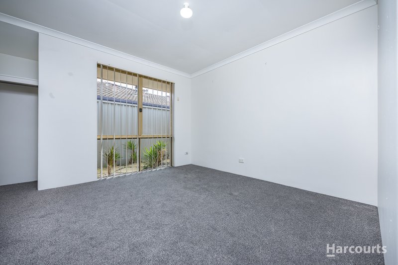 Photo - 70 St Barnabas Boulevard, Quinns Rocks WA 6030 - Image 17