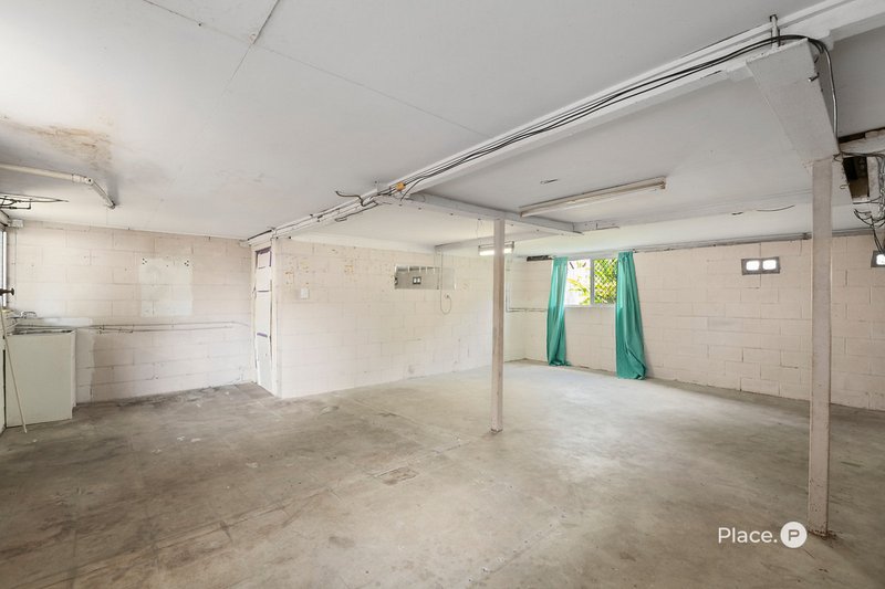 Photo - 70 Sunshine Avenue, Tarragindi QLD 4121 - Image 20