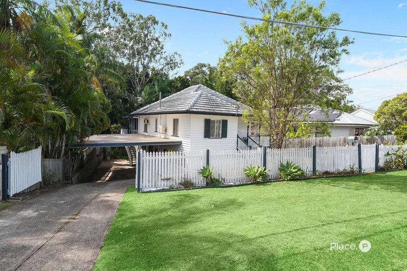 Photo - 70 Sunshine Avenue, Tarragindi QLD 4121 - Image 21