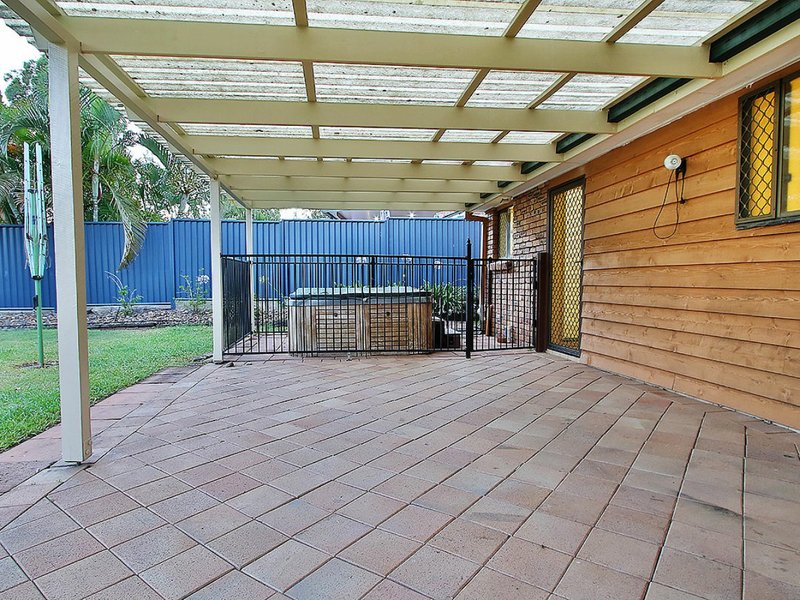 Photo - 70 Tekapo Street, Westlake QLD 4074 - Image 16