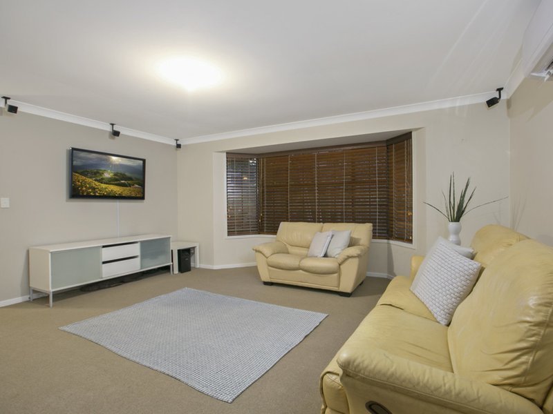 Photo - 70 Terowi Street, Sunnybank Hills QLD 4109 - Image 11