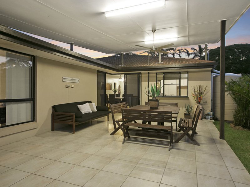 Photo - 70 Terowi Street, Sunnybank Hills QLD 4109 - Image 14