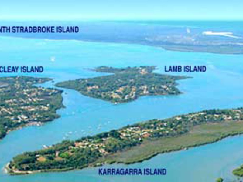 Photo - 70 Treasure Island Avenue, Karragarra Island QLD 4184 - Image 3