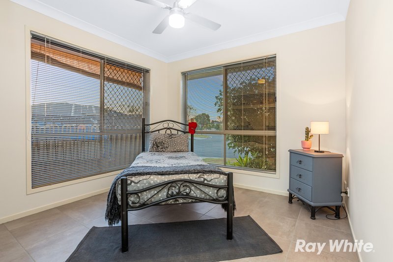 Photo - 70 Treeline Circuit, Yarrabilba QLD 4207 - Image 10