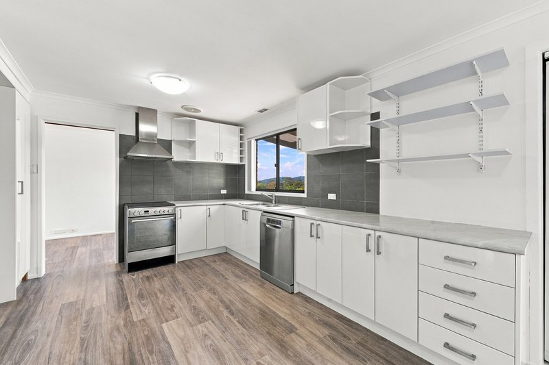 Photo - 70 Twamley Crescent, Richardson ACT 2905 - Image 8