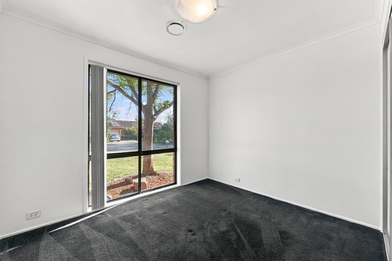Photo - 70 Twamley Crescent, Richardson ACT 2905 - Image 11