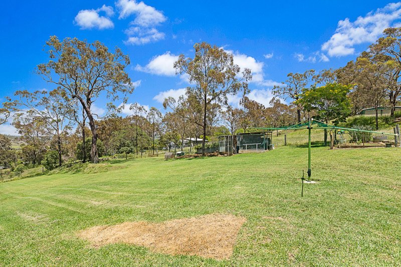 Photo - 70 Valley View Road, Meringandan West QLD 4352 - Image 12