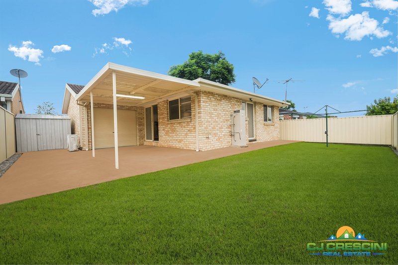 Photo - 70 Victoria Road, Macquarie Fields NSW 2564 - Image 9