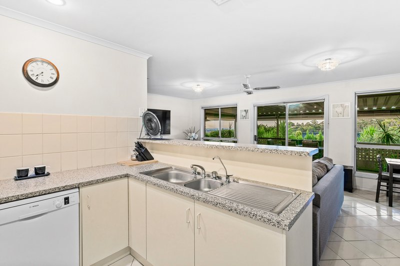 Photo - 70 Vincent Boulevard, Flagstaff Hill SA 5159 - Image 6