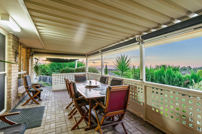 Photo - 70 Vincent Boulevard, Flagstaff Hill SA 5159 - Image 16