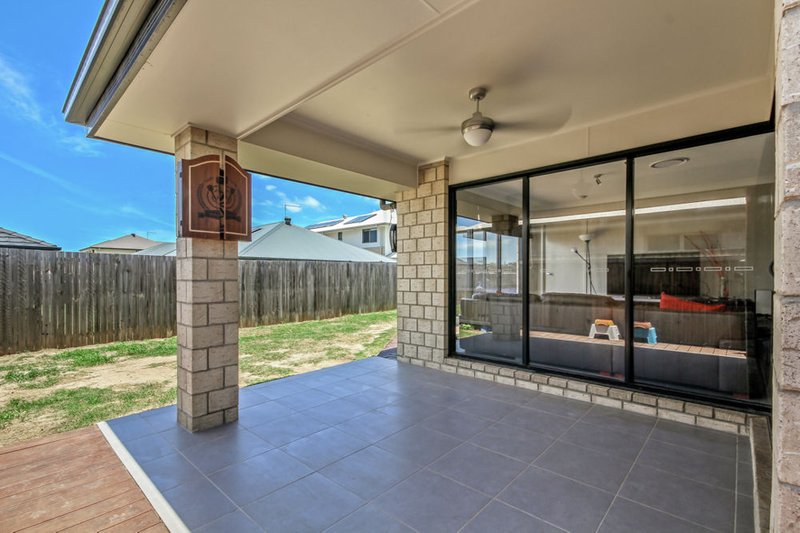 Photo - 70 Wallarah Parade, North Lakes QLD 4509 - Image 14