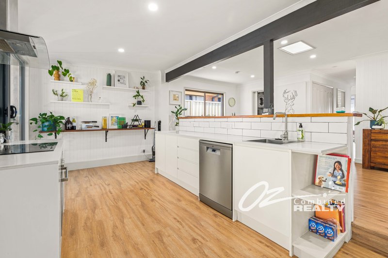 Photo - 70 Waratah Crescent, Sanctuary Point NSW 2540 - Image 8