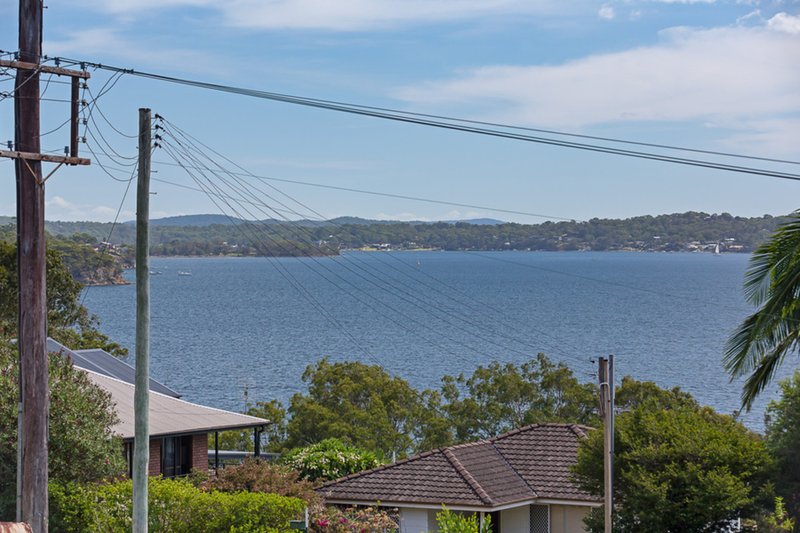 Photo - 70 Watkins Road, Wangi Wangi NSW 2267 - Image 2