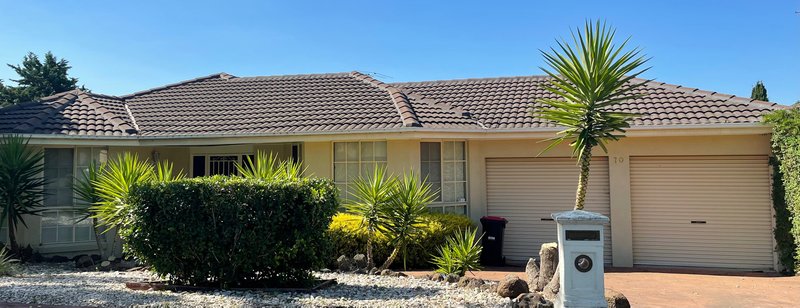 70 Wattle Valley Drive, Hillside VIC 3037